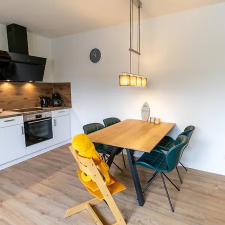 Meerverliebt - Penthousewohnung Mit Dachterrasse, Sauna - Strandnah! 아파트