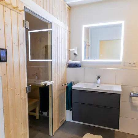 Meerverliebt - Penthousewohnung Mit Dachterrasse, Sauna - Strandnah! Apartamento Tossens