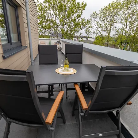Meerverliebt - Penthousewohnung Mit Dachterrasse, Sauna - Strandnah! Διαμέρισμα *