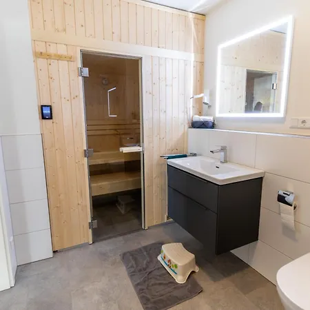 Meerverliebt - Penthousewohnung Mit Dachterrasse, Sauna - Strandnah! *