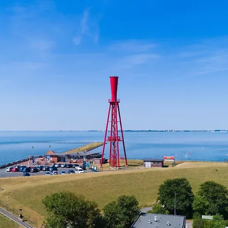 Meerverliebt - Penthousewohnung Mit Dachterrasse, Sauna - Strandnah! Tossens