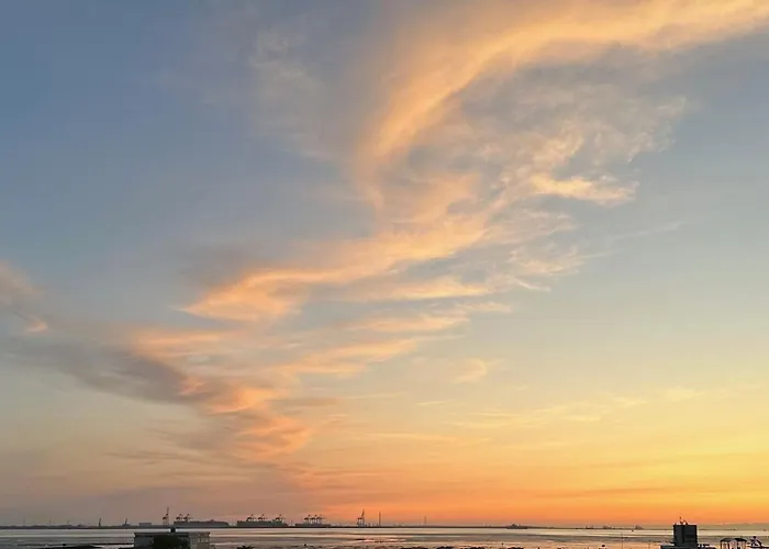 Meerverliebt - Penthousewohnung Mit Dachterrasse, Sauna - Strandnah! *